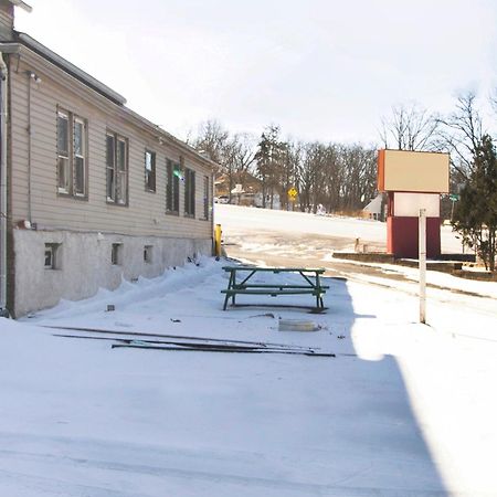 Oyo Hotel Wilkes-Barre East Εξωτερικό φωτογραφία
